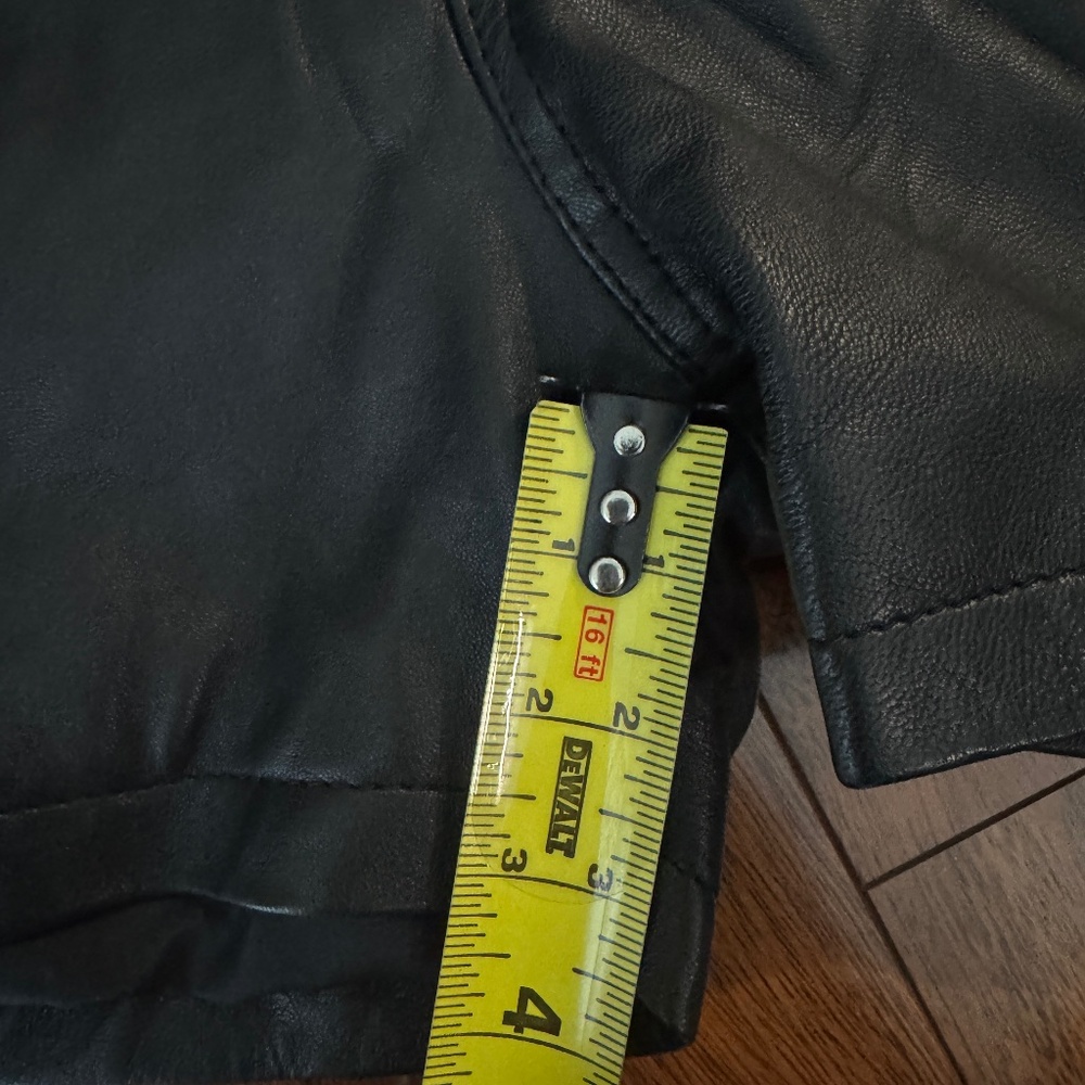 MENS REAL SHEEP LEATHER SHORTS (For 38" Actual Waist) - Picture 8 of 9